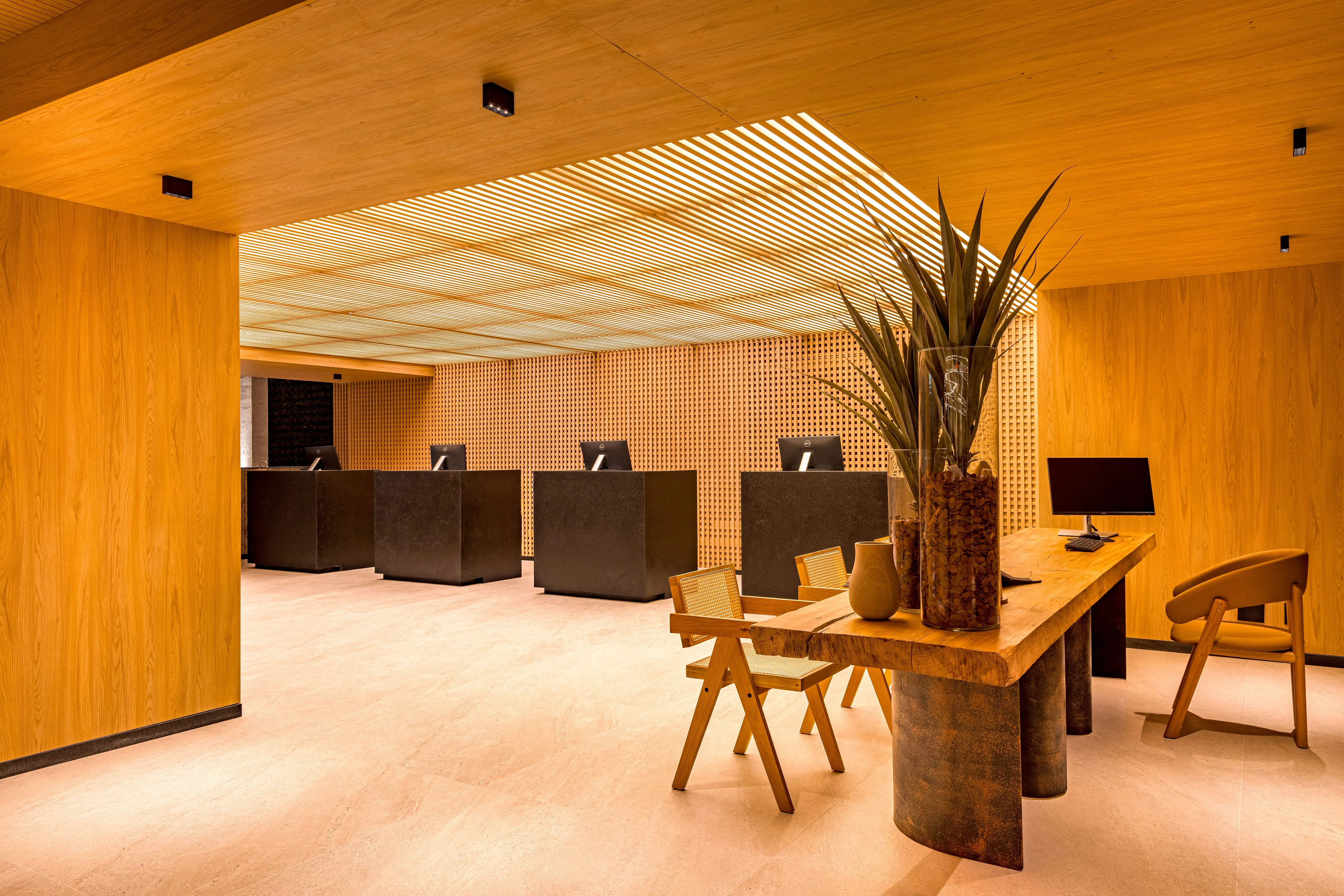 Lobby bar recepção do Sais Beach Living em Maceió
